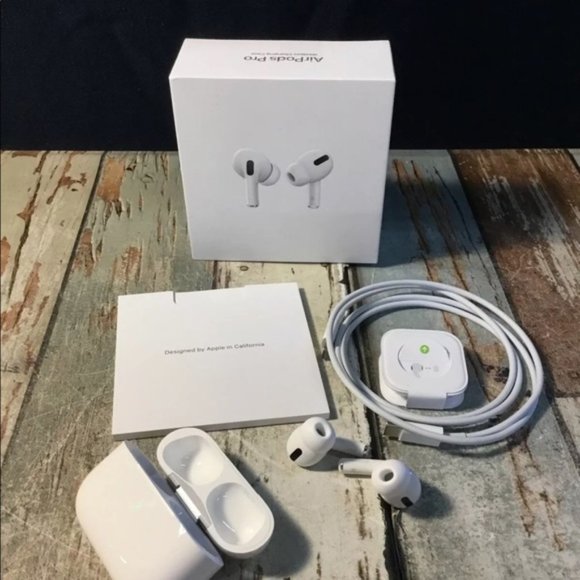 Apple airpods pro BRAND NEW In Box - Picture 8 of 9